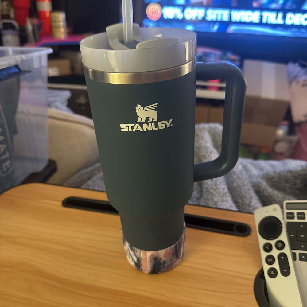 Stanley Stormy Seas 40 oz Soft matte with boot